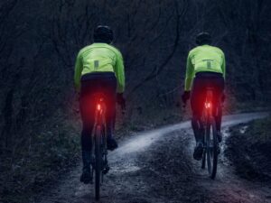 BBC cycling - Signal Brake